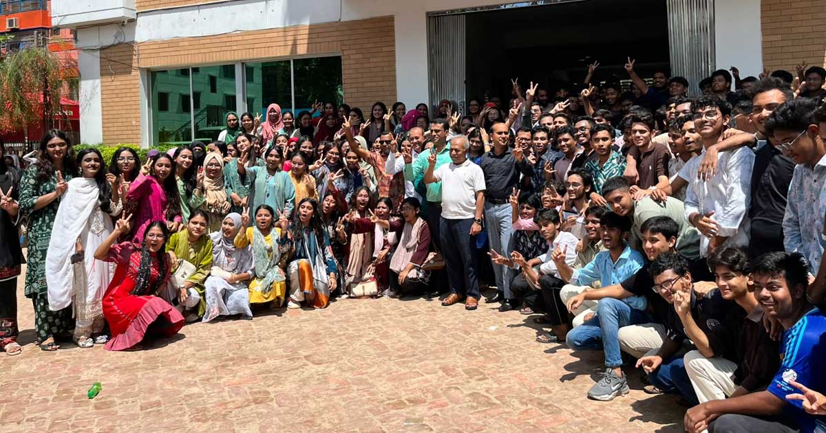 নরসিংদীর নাছিমা কাদির মোল্লা হাই স্কুল অ্যান্ড হোমস এর ৩৮২ শিক্ষার্থীর সবাই পেল জিপিএ-৫