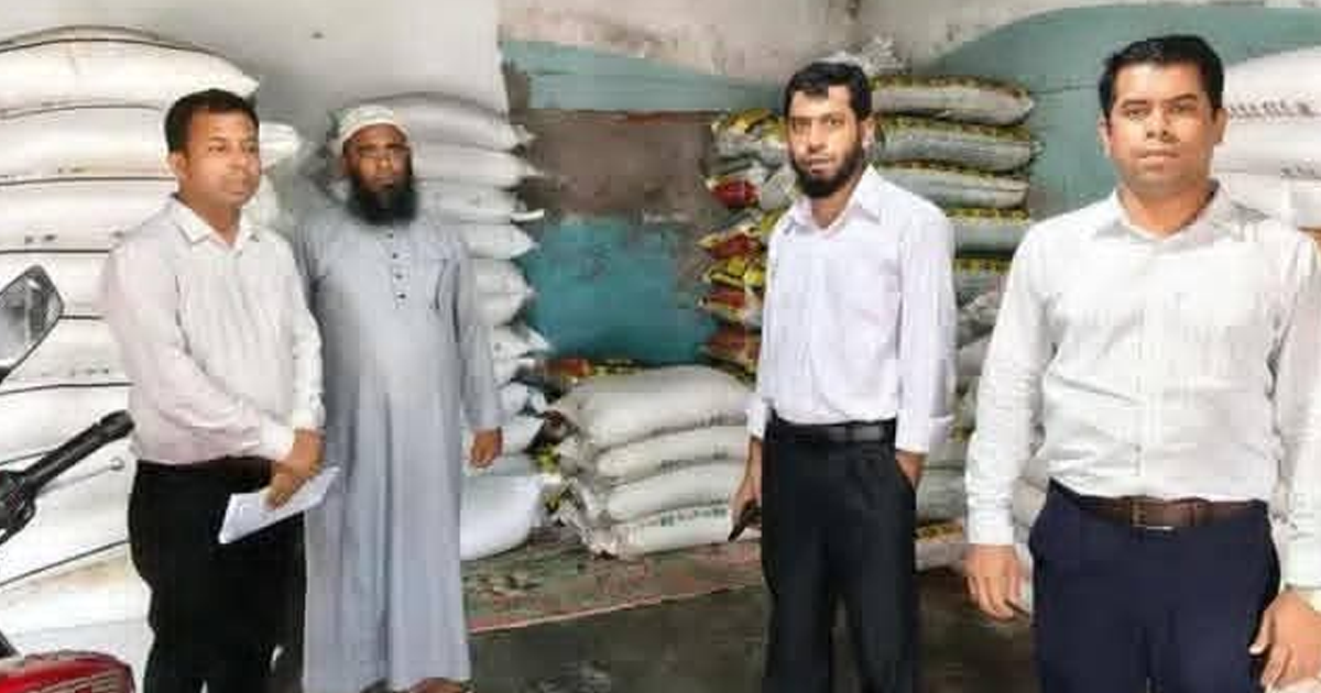 কালাইয়ে বিভিন্ন সার গোডাউনে অভিযান