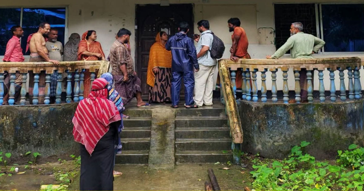 বাউফলে ভুয়া এনজিওর প্রতারণা, ১৫ লাখ টাকা নিয়ে উধাও