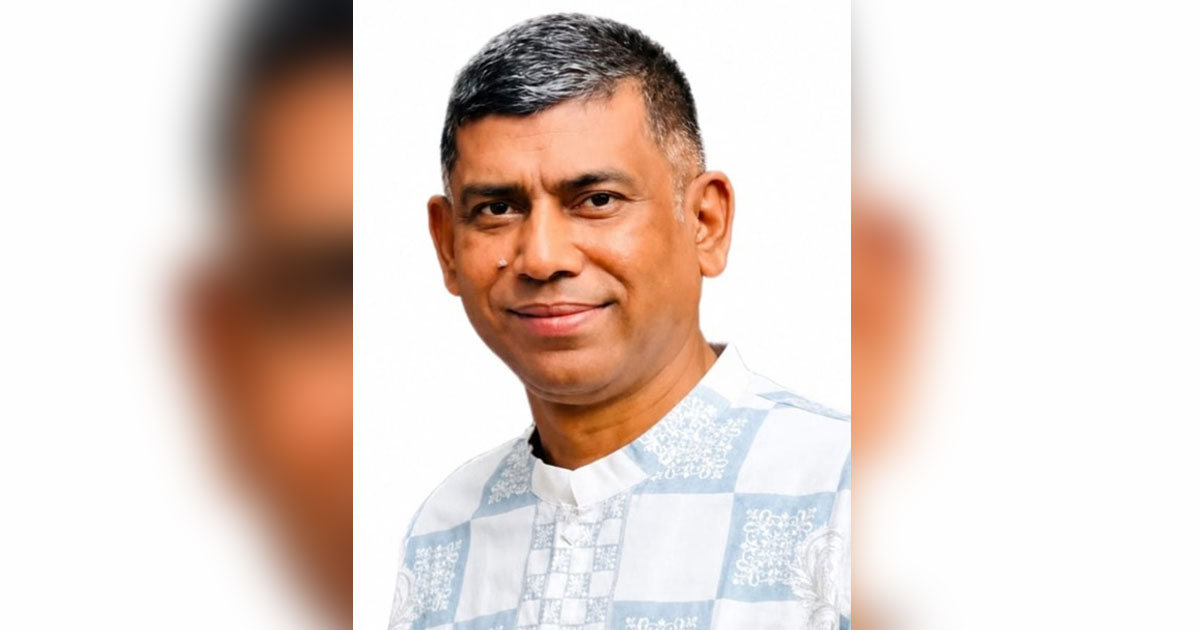 শাহরাস্তিতে সরকারি গাছ কাটার টাকা ফেরত দিলেন বিএনপি নেতা