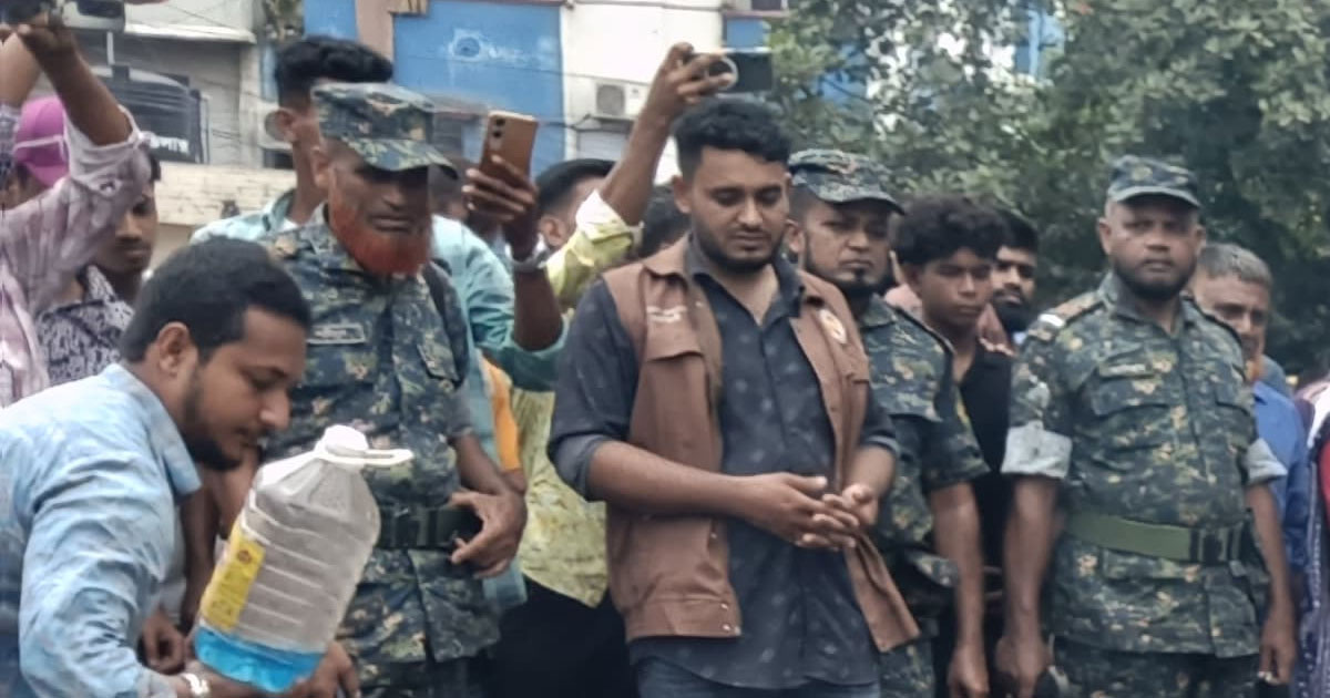 নরসিংদীতে ৬৮ লাখ ৮০ হাজার টাকার নিষিদ্ধ জাল জব্দ, বিক্রেতাকে জরিমানা