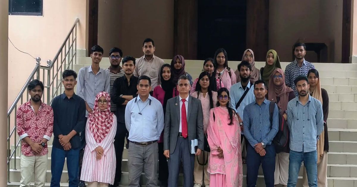 পোর্ট সিটি সাংবাদিকতা বিভাগের শিক্ষার্থীদের ফিল্ড ওয়ার্ক সম্পন্ন