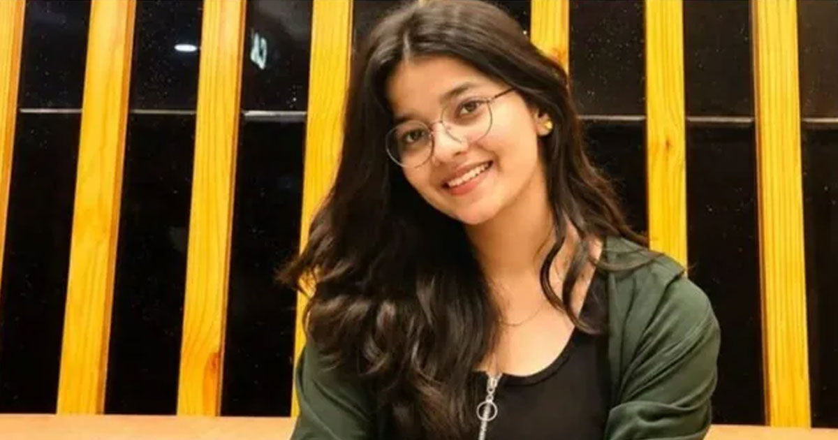 সড়ক দুর্ঘটনায় মা-সহ কনটেন্ট ক্রিয়েটরের মৃত্যু