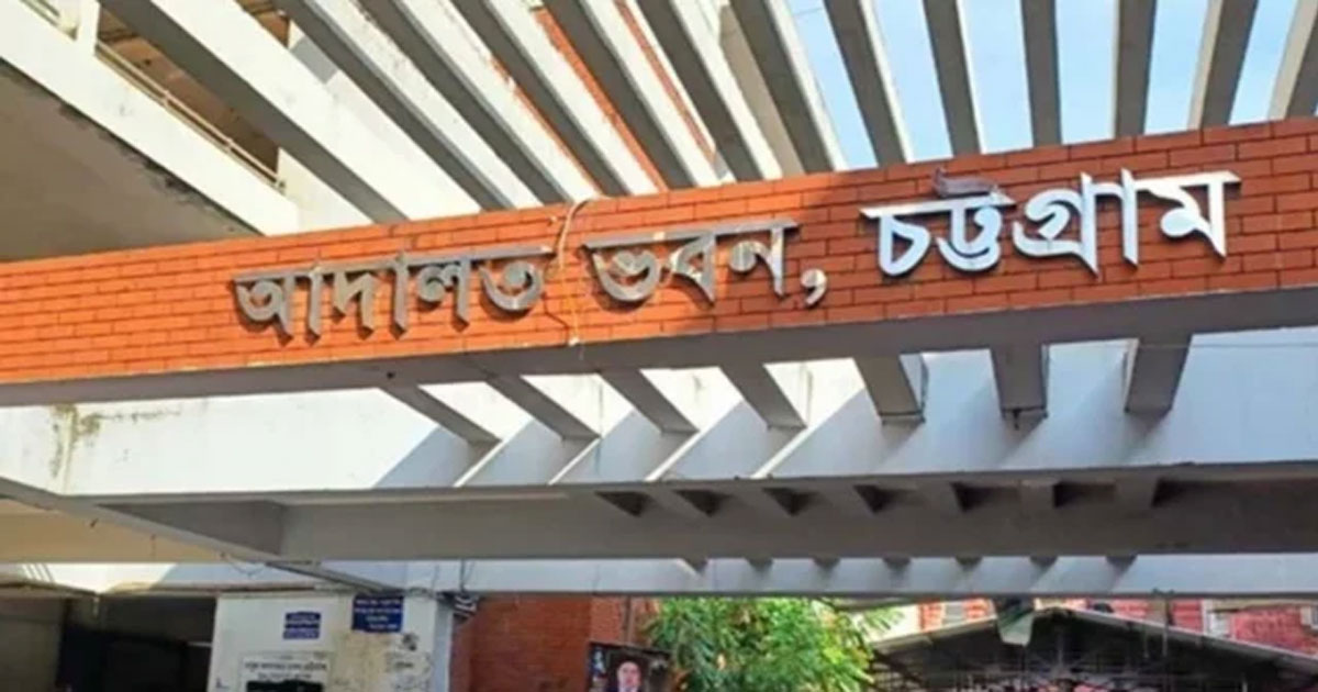 পদে পদে লঙ্ঘিত শিশু আইনের প্রয়োগ