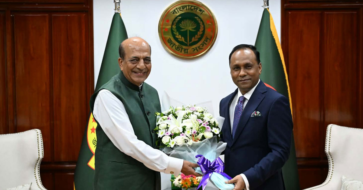 বাংলাদেশ-ভারত পারস্পরিক স্বার্থের বন্ধনে আবদ্ধ: দীনেশ ত্রিবেদী