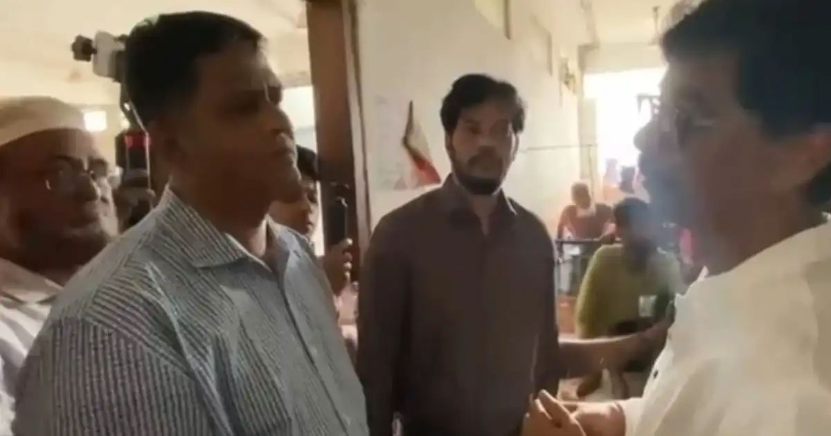 সুইপার আর হারপিক নিয়ে আসেন, আমি ক্লিন করি: কৃষিমন্ত্রী