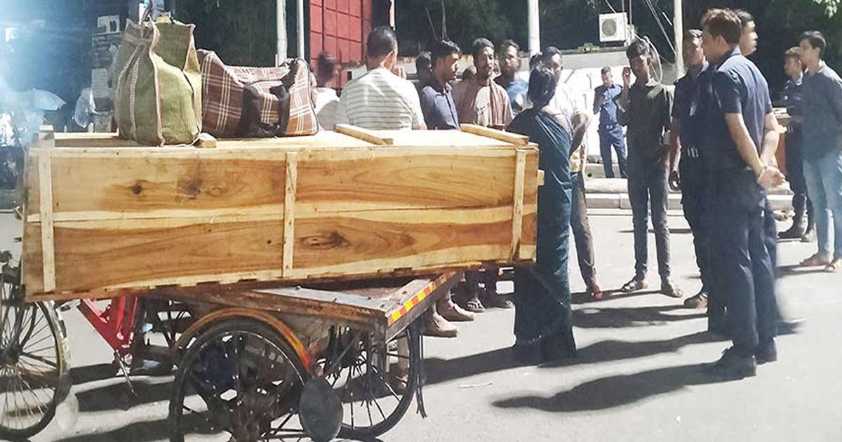 দূতাবাসের ছাড়পত্র নিয়ে ভারতে গেলো ভারতীয়র মরদেহ