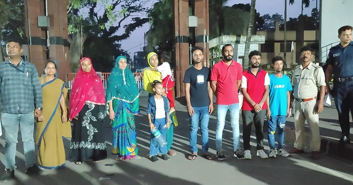 সাজাভোগ শেষে বেনাপোলে ফিরলেন ৯ বাংলাদেশি