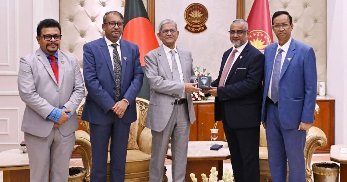 দুর্নীতিবাজ যত প্রভাবশালীই হোক, আইনের আওতায় আনতে হবে: রাষ্ট্রপতি