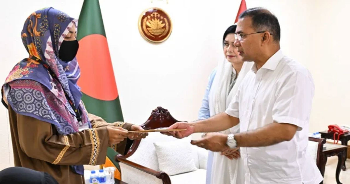 শহীদ সেনাসদস্যদের পরিবারের পাশে প্রধানমন্ত্রী তারেক রহমান