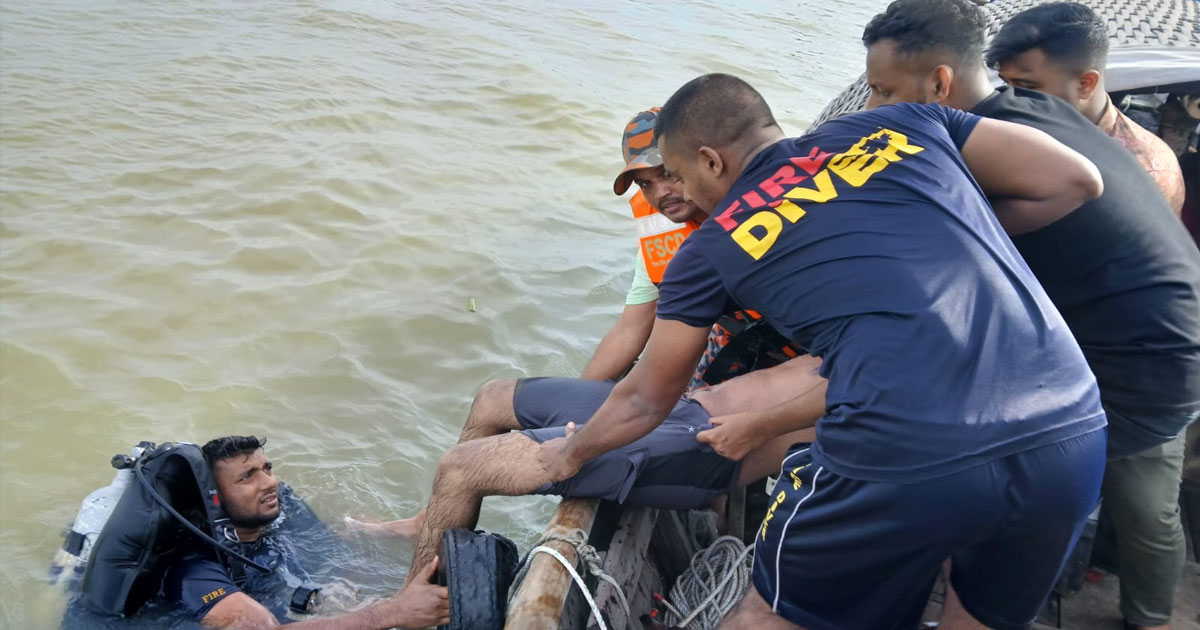 মেঘনা নদীতে গোসলে নেমে তিন স্কুলশিক্ষার্থী নিখোঁজ, দুজনের মরদেহ উদ্ধার