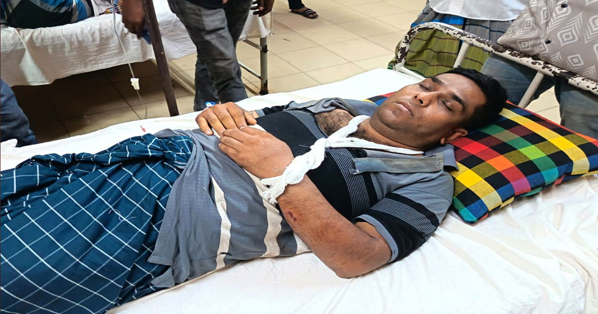 ইন্টারনেট বিল চাওয়ায় যুবদল নেতার হামলায় ব্যবসায়ী আহত
