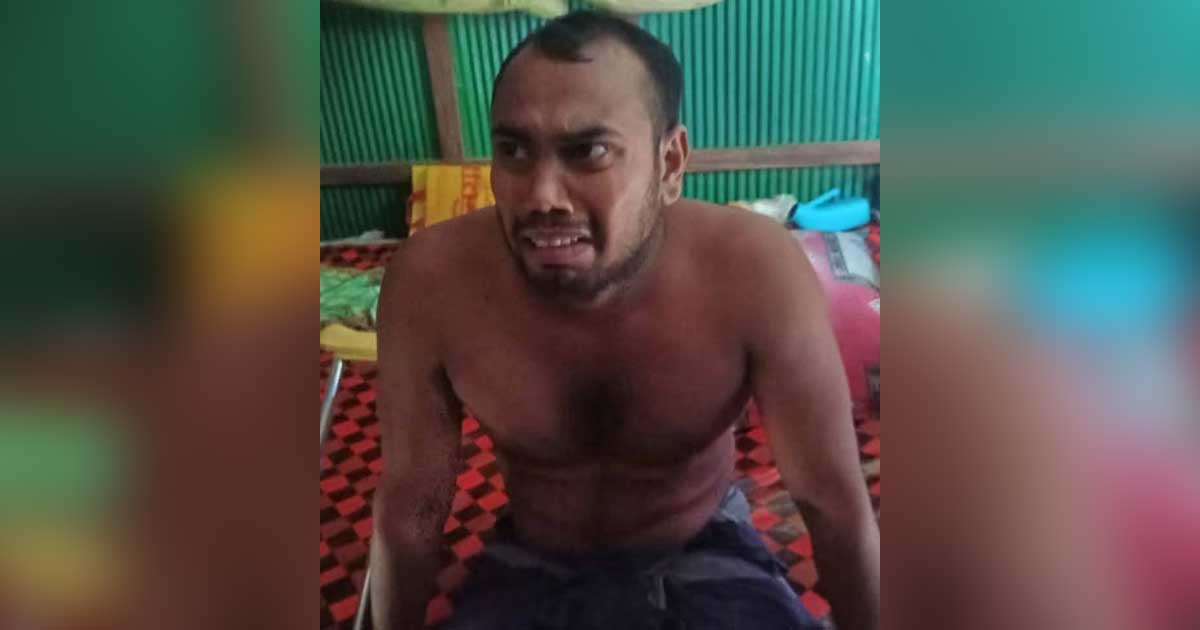 পায়ের অসহ্য যন্ত্রণায় আত্মহত্যার চেষ্টা, বাধা দেওয়ায় মা ও ভাতিজিকে খুন
