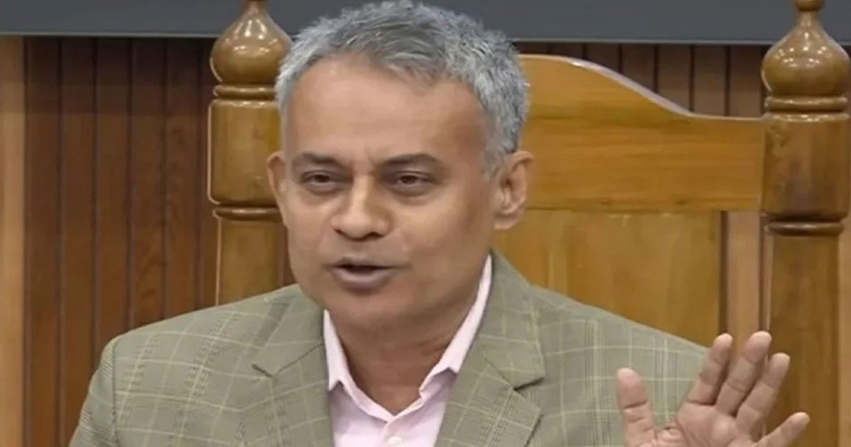 ট্রেনের ভাড়া বাড়ানো নিয়ে যা বললেন রেলমন্ত্রী