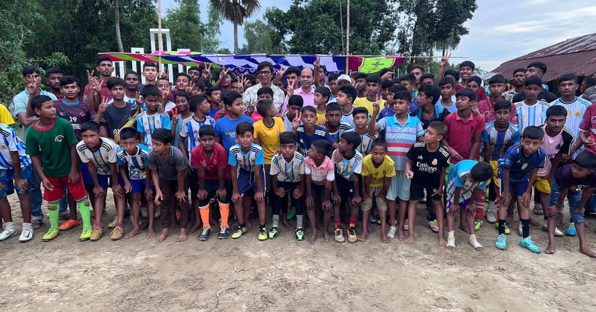 কালাইয়ে ক্রীড়াঙ্গনে নতুন প্রত্যাশা, কাঁটাহার ফুটবল একাডেমির অভিভাবক সমাবেশ