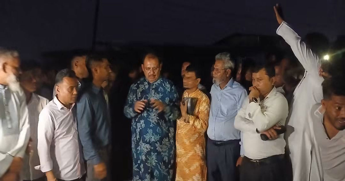 নড়িয়ার সুরেশ্বরে নদীভাঙন এলাকা পরিদর্শনে এমপি কিরণ