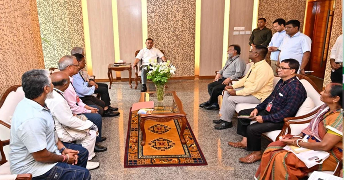 রোহিঙ্গাদের দীর্ঘ অবস্থানে অর্থনীতি ও পরিবেশে চাপ বাড়ছে: প্রধানমন্ত্রী