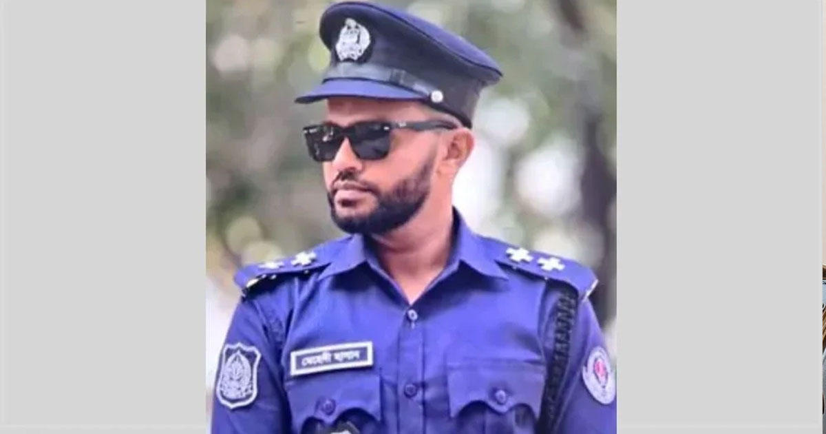 শিক্ষার্থীর লাখ টাকার আইফোন নিয়ে গেলেন এসআই মেহেদী