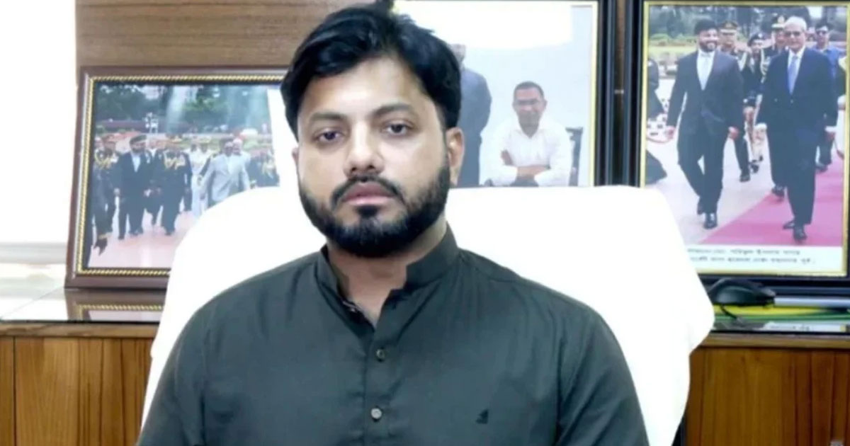 পদত্যাগের নির্দেশ দেওয়ার সংবাদটি ‘অসত্য দাবি’ করেছেন ইশরাক হোসেন