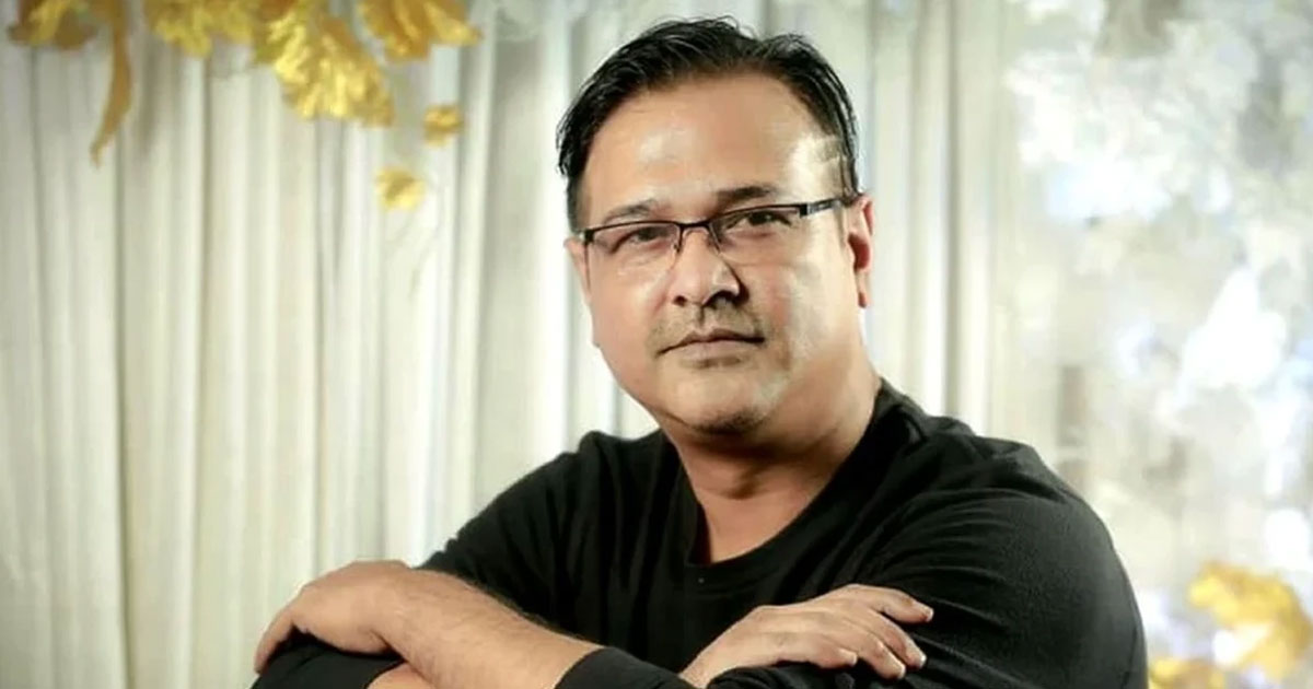 মগবাজারে সংগীতশিল্পী আসিফ আকবরের গাড়ি লক্ষ্য করে গুলি