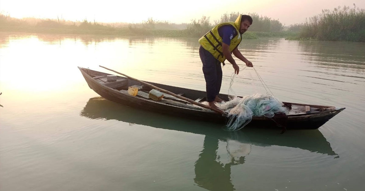 মেঘনায় নৌ পুলিশের অভিযানে ৩৩ জেলে আটক, ২২ জনের বিরুদ্ধে মামলা