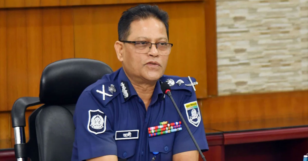 সরকার অনুমোদন দিলে প্রয়োজনে ক্রসফায়ার করতে পিছপা হবে না পুলিশ: আইজিপি