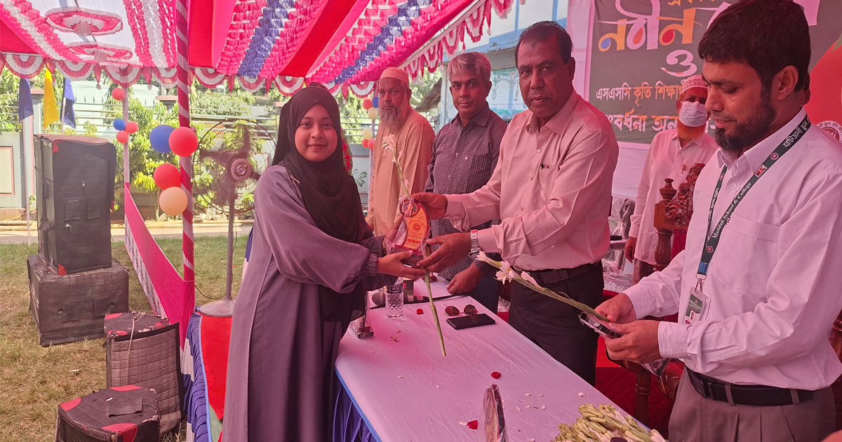 বগুড়ায় মাটিডালী স্কুল অ্যান্ড কলেজে নবীনবরণ ও এসএসসি কৃতী শিক্ষার্থীদের সংবর্ধনা
