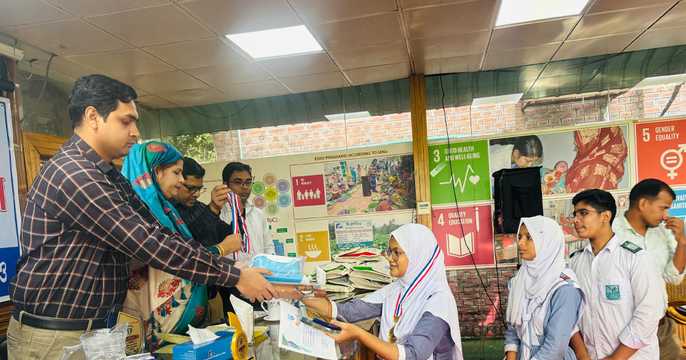 দুর্নীতিবিরোধী রচনা ও বিতর্ক প্রতিযোগিতা  অনুষ্ঠিত