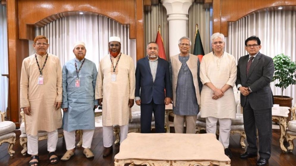 প্রধান উপদেষ্টার সঙ্গে সাক্ষাৎ করতে আজ যমুনায় যাচ্ছে জামায়াতের প্রতিনিধি দল