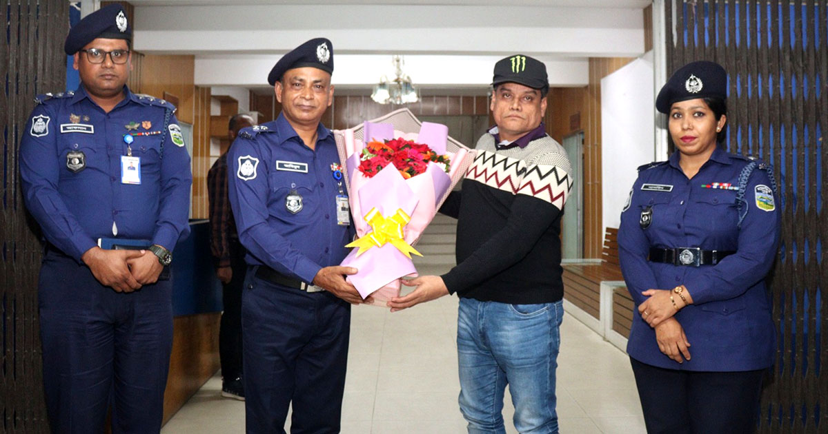 শেরপুরে পুলিশ সুপারের দায়িত্বভার গ্রহণ করলেন মো. কামরুল ইসলাম
