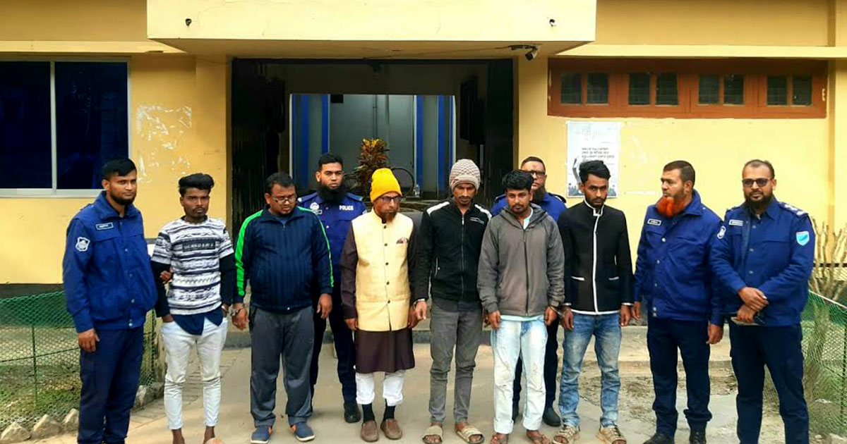চরভদ্রাসনে আন্তঃজেলা চোরচক্রের ৬ সদস্য গ্রেপ্তার