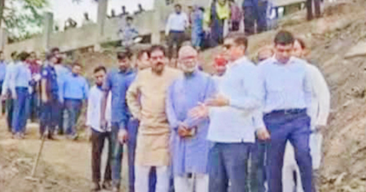 উলাশী ইউনিয়নে  'জিয়ার খাল' পরিদর্শন শেষে সৌন্দর্যবর্ধনের আশ্বাস প্রতিমন্ত্রীর