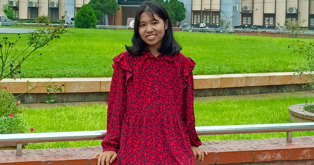 রাবিতে চাক সম্প্রদায়ের প্রথম নারী লাছাইনুর, যাত্রা অনিশ্চিত