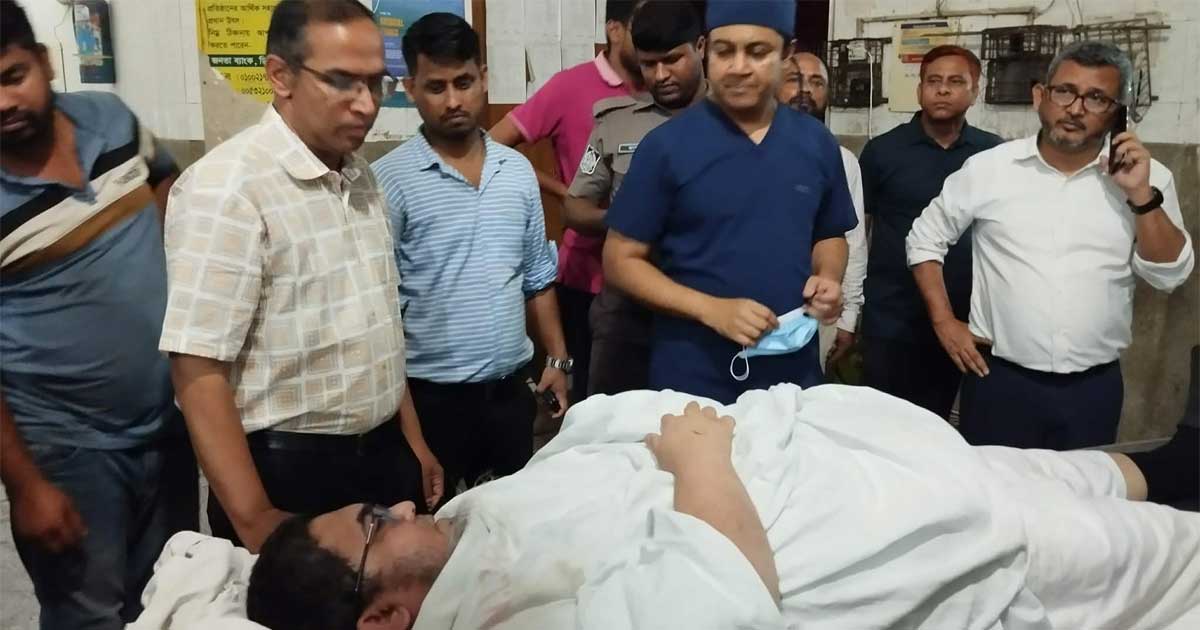 ক্যানসার ইনস্টিটিউটের উপপরিচালকে ছুরিকাঘাত