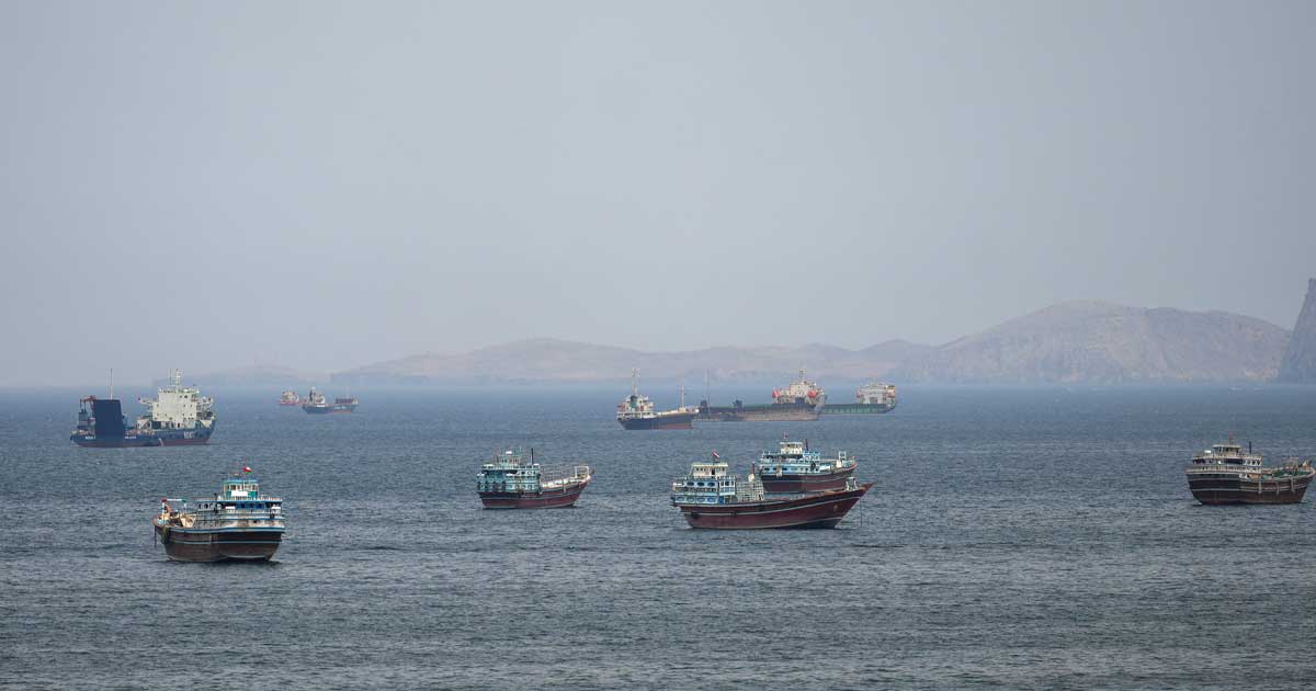 হরমুজ প্রণালিতে ইরানের নিয়ন্ত্রণ প্রদর্শন, ভেস্তে গেল শান্তি আলোচনা