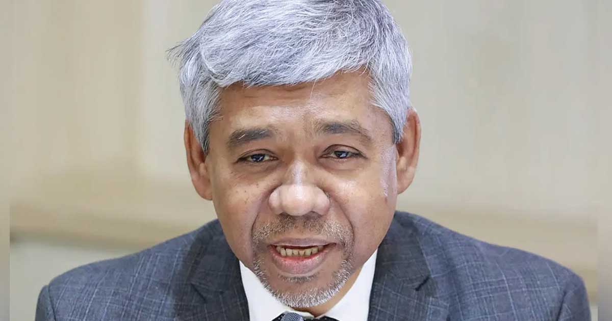 সিগারেটের ওপর কর বাড়বে কি না, জানালেন এনবিআর চেয়ারম্যান