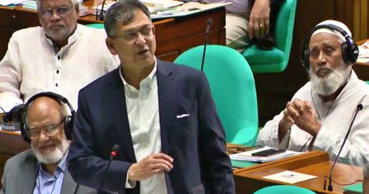 আজকে নতুন করে আবিষ্কার করলাম আপনি শিশু মুক্তিযোদ্ধা: স্বরাষ্ট্রমন্ত্রী