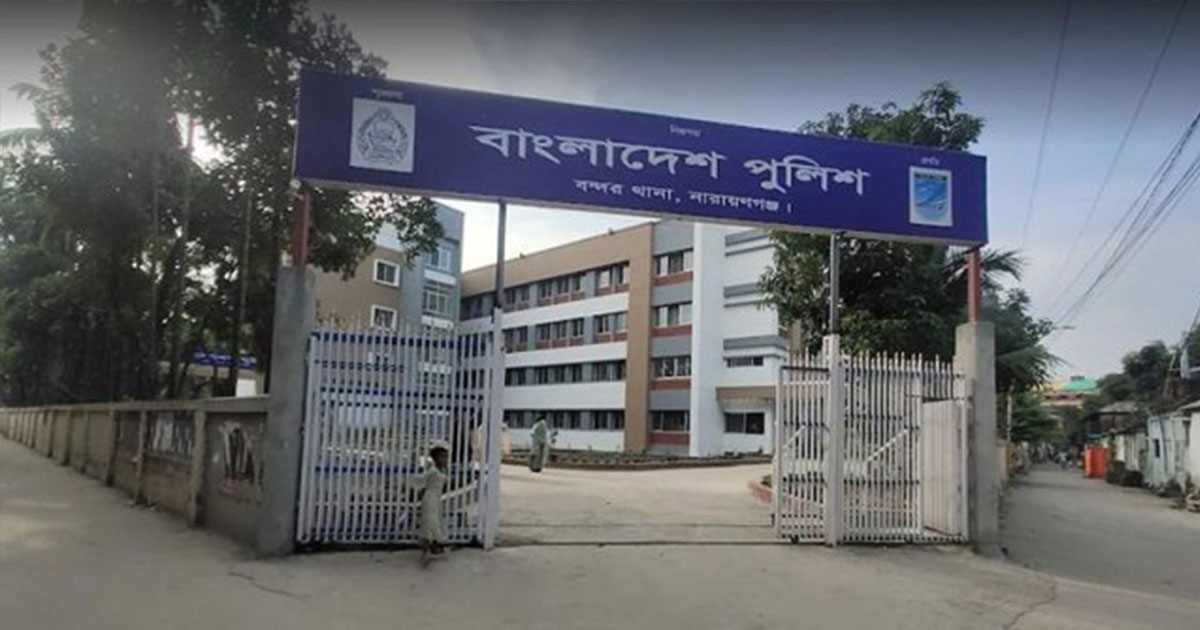 পুলিশের ওপর হামলা চালিয়ে অস্ত্র লুট, ৪ ঘণ্টা পর উদ্ধার