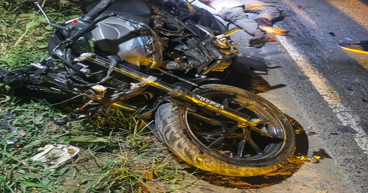 মিরপুর বেড়িবাঁধে মোটরসাইকেল দুর্ঘটনা, নিহত ১
