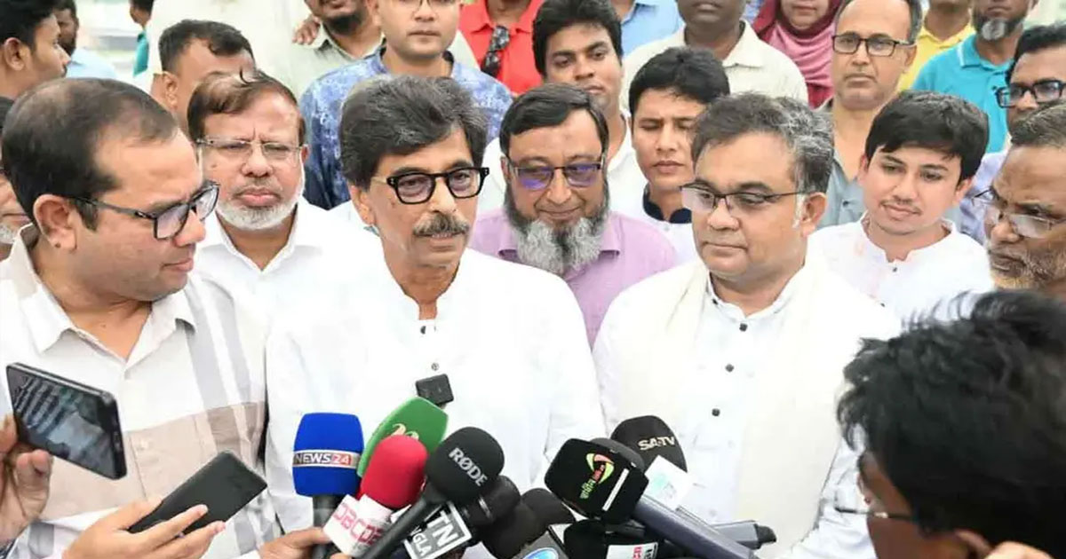 গবাদিপশু প্রবেশ ঠেকাতে বিজিবি সতর্ক : প্রাণিসম্পদ মন্ত্রী