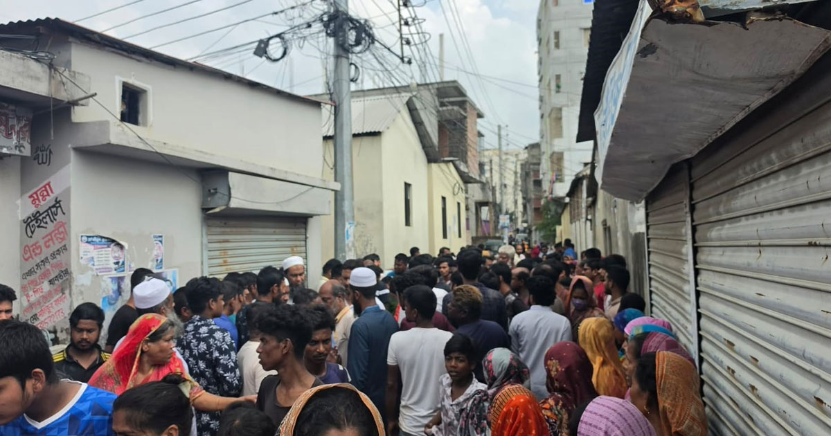 ফতুল্লায় ডিশ ব্যবসায়ীকে ছুরিকাঘাতে হত্যা