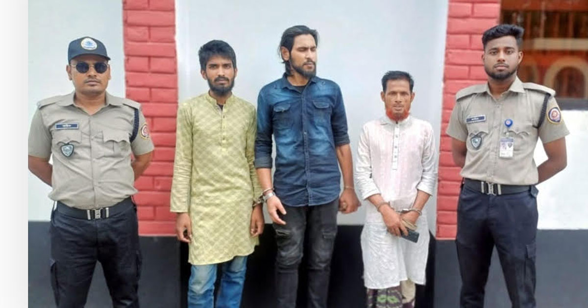 পঞ্চগড়ে ৩ মাদক ব্যবসায়ী আটক