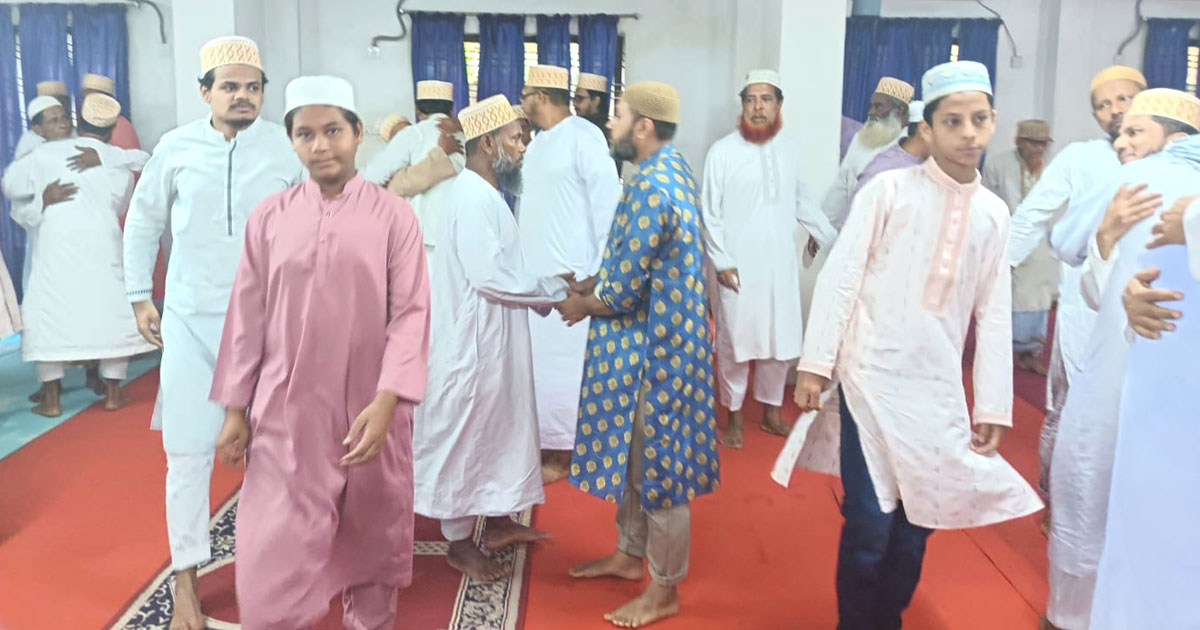 লক্ষ্মীপুরের ১১ গ্রামে ঈদ উদযাপন