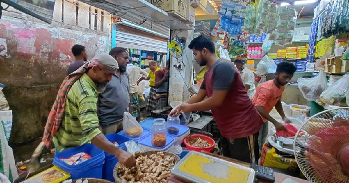 বেনাপোল-শার্শায় ঈদ বাজারে মসলার চাহিদা বেড়েছে
