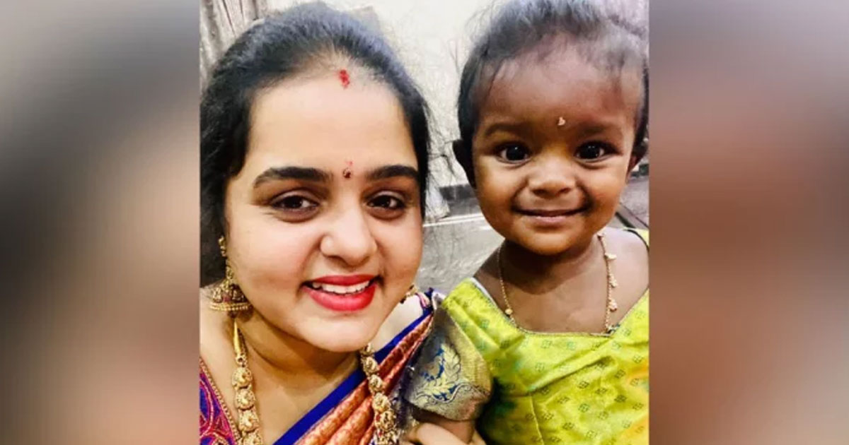 ৫ বছরের মেয়েকে হত্যা করে প্রেমিকের সাথে পালালেন মা